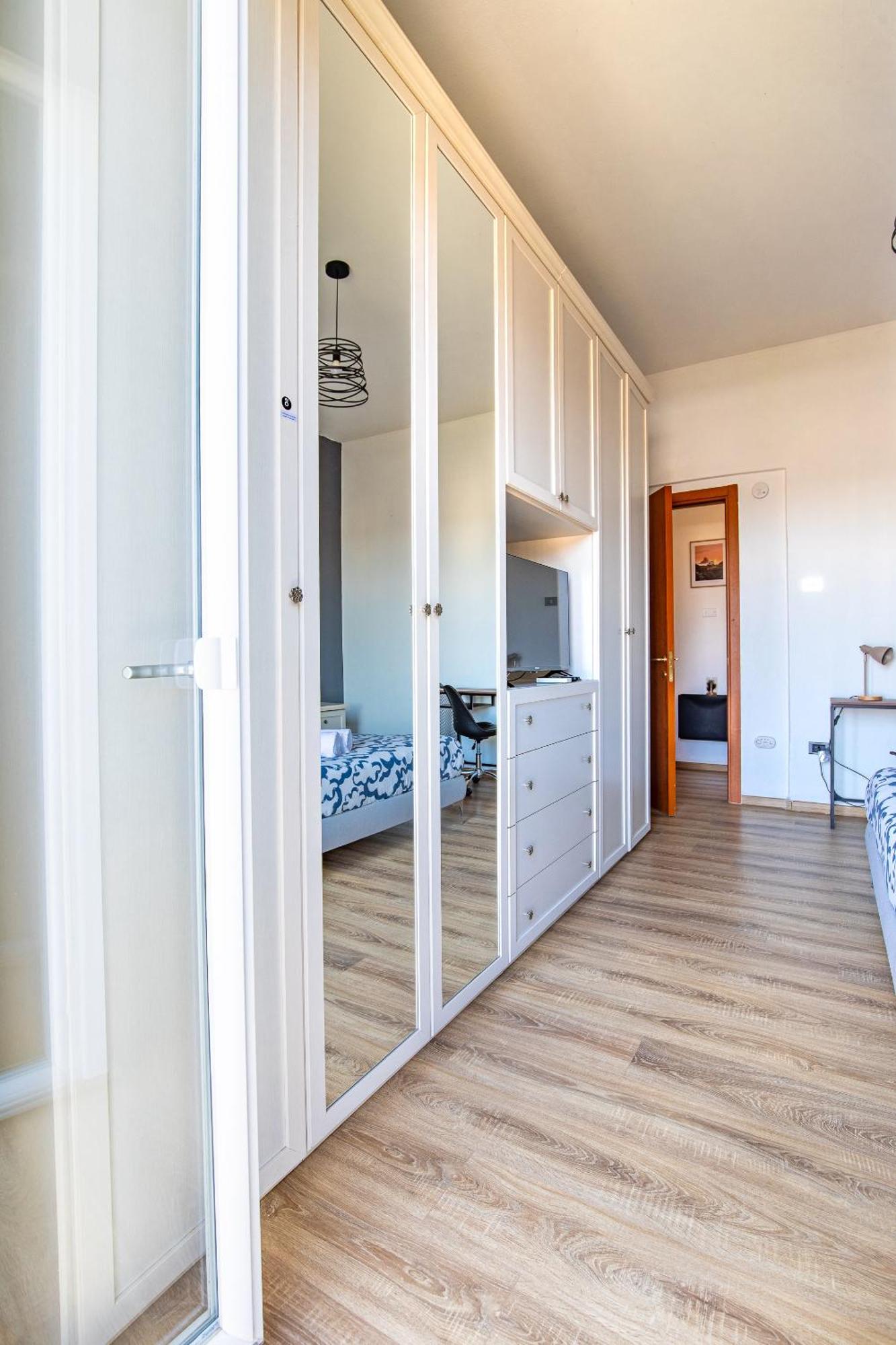 Elegante Dimora La Spezia-Free Parking Apartamento Exterior foto